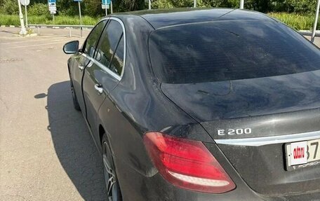 Mercedes-Benz E-Класс, 2019 год, 3 500 000 рублей, 3 фотография