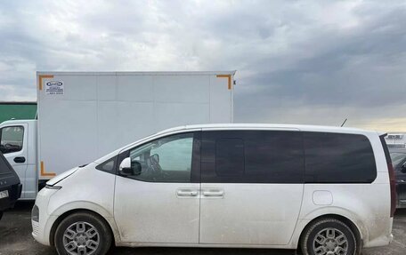 Hyundai Staria, 2021 год, 4 150 000 рублей, 4 фотография
