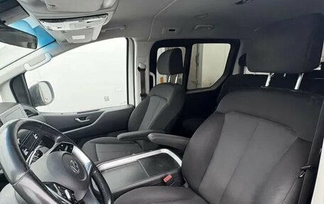 Hyundai Staria, 2021 год, 4 150 000 рублей, 10 фотография