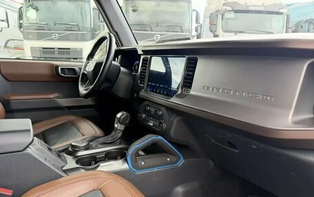 Ford Bronco, 2021 год, 6 800 000 рублей, 14 фотография