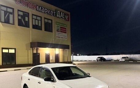 Volkswagen Polo VI (EU Market), 2011 год, 380 000 рублей, 1 фотография