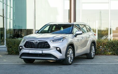 Toyota Highlander, 2025 год, 4 900 000 рублей, 1 фотография