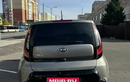 KIA Soul II рестайлинг, 2015 год, 950 000 рублей, 3 фотография