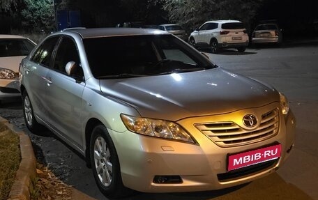 Toyota Camry, 2008 год, 750 000 рублей, 1 фотография