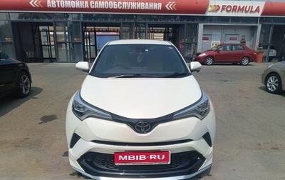 Toyota C-HR I рестайлинг, 2018 год, 2 200 000 рублей, 1 фотография