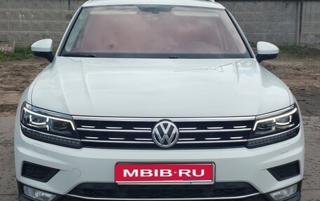 Volkswagen Tiguan II, 2017 год, 2 490 000 рублей, 1 фотография