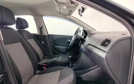 Volkswagen Polo VI (EU Market), 2011 год, 610 000 рублей, 20 фотография