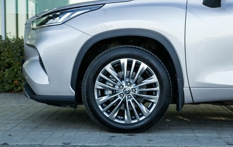 Toyota Highlander, 2025 год, 4 900 000 рублей, 9 фотография