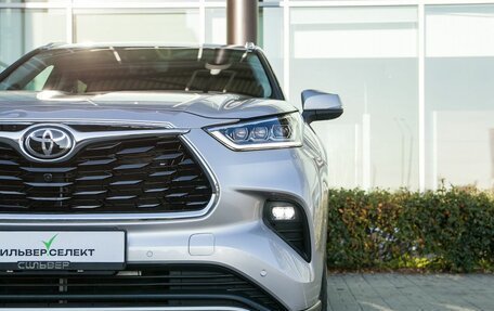 Toyota Highlander, 2025 год, 4 900 000 рублей, 10 фотография