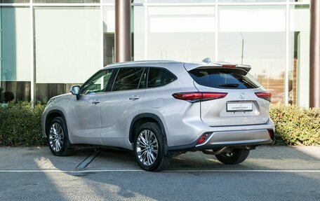 Toyota Highlander, 2025 год, 4 900 000 рублей, 6 фотография