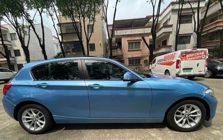 BMW 1 серия, 2018 год, 1 600 000 рублей, 5 фотография