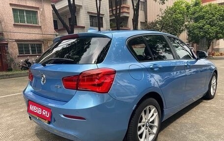 BMW 1 серия, 2018 год, 1 600 000 рублей, 8 фотография