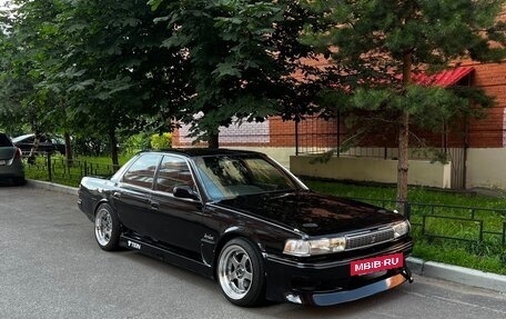 Toyota Cresta, 1989 год, 690 000 рублей, 2 фотография