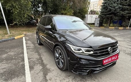 Volkswagen Tiguan II, 2021 год, 6 000 000 рублей, 4 фотография