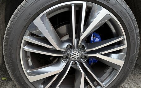 Volkswagen Tiguan II, 2021 год, 6 000 000 рублей, 16 фотография