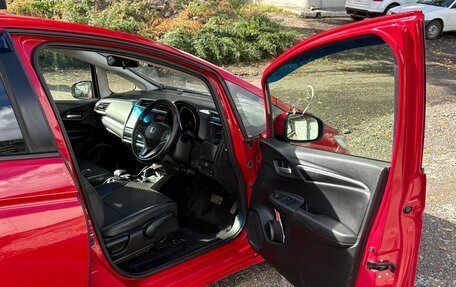 Honda Fit III, 2015 год, 840 000 рублей, 5 фотография