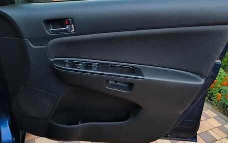 Toyota Wish II, 2006 год, 345 000 рублей, 17 фотография