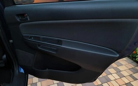 Toyota Wish II, 2006 год, 345 000 рублей, 16 фотография