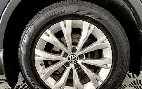 Volkswagen Tiguan II, 2017 год, 2 230 000 рублей, 9 фотография