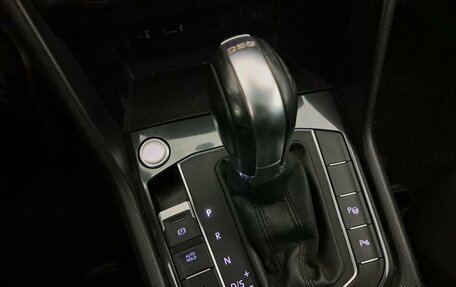 Volkswagen Tiguan II, 2017 год, 2 230 000 рублей, 19 фотография