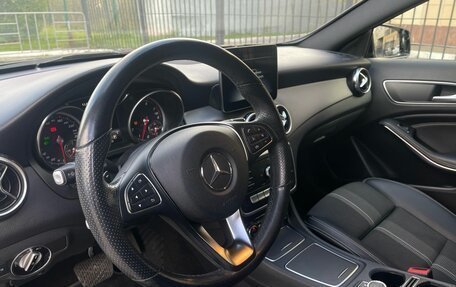 Mercedes-Benz GLA, 2019 год, 2 300 000 рублей, 10 фотография