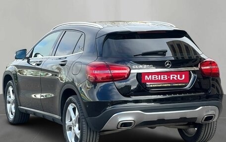Mercedes-Benz GLA, 2019 год, 2 300 000 рублей, 6 фотография
