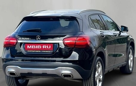 Mercedes-Benz GLA, 2019 год, 2 300 000 рублей, 4 фотография