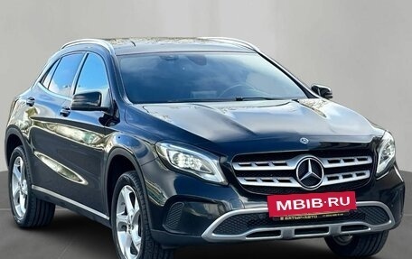 Mercedes-Benz GLA, 2019 год, 2 300 000 рублей, 3 фотография