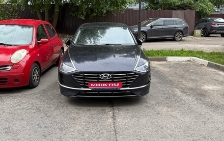 Hyundai Sonata VIII, 2021 год, 2 050 000 рублей, 1 фотография