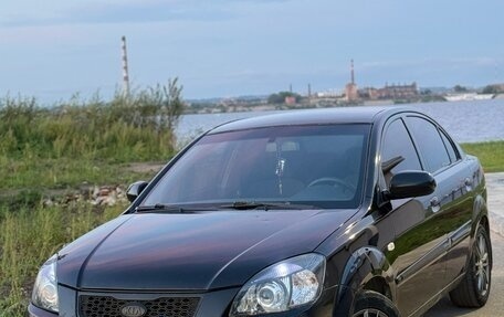 KIA Rio II, 2009 год, 395 000 рублей, 1 фотография