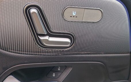 Mercedes-Benz GLB, 2020 год, 2 650 000 рублей, 18 фотография