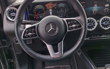 Mercedes-Benz GLB, 2020 год, 2 650 000 рублей, 22 фотография