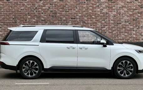 KIA Carnival, 2021 год, 3 999 000 рублей, 9 фотография