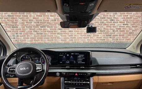 KIA Carnival, 2021 год, 3 999 000 рублей, 13 фотография