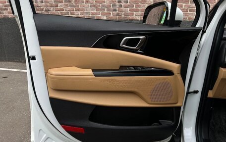 KIA Carnival, 2021 год, 3 999 000 рублей, 26 фотография
