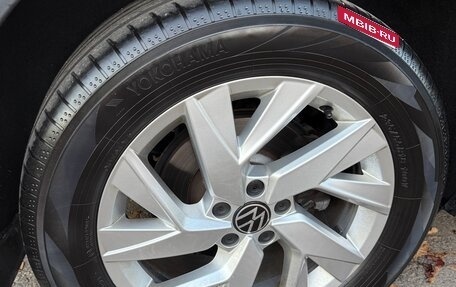 Volkswagen Tiguan II, 2022 год, 2 950 000 рублей, 6 фотография