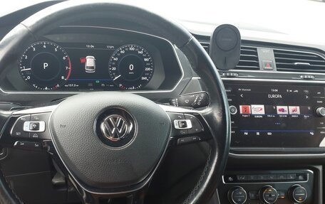 Volkswagen Tiguan II, 2017 год, 2 490 000 рублей, 8 фотография