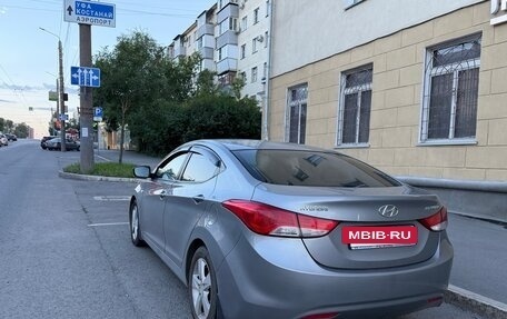 Hyundai Elantra V, 2011 год, 899 000 рублей, 7 фотография