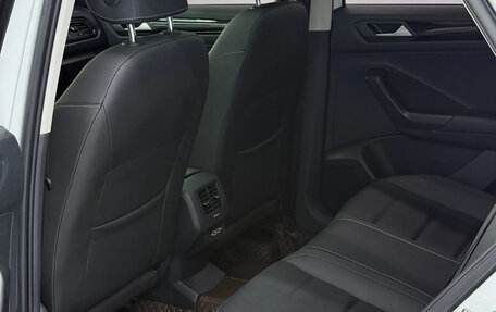Volkswagen T-Roc I, 2022 год, 1 670 500 рублей, 19 фотография