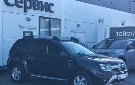 Renault Duster I рестайлинг, 2017 год, 1 500 000 рублей, 3 фотография