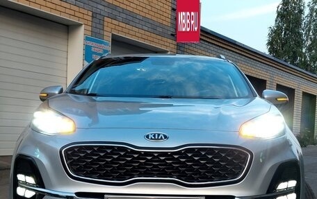 KIA Sportage IV рестайлинг, 2019 год, 2 199 000 рублей, 5 фотография