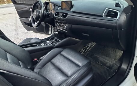 Mazda 6, 2017 год, 2 050 000 рублей, 11 фотография