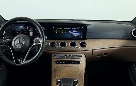 Mercedes-Benz E-Класс, 2021 год, 4 349 000 рублей, 15 фотография