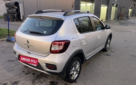 Renault Sandero II рестайлинг, 2020 год, 1 330 000 рублей, 2 фотография