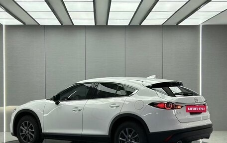 Mazda CX-4, 2023 год, 1 640 000 рублей, 6 фотография