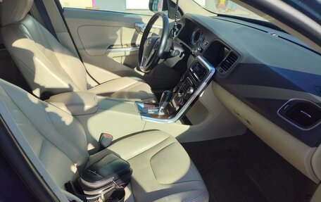 Volvo S60 III, 2012 год, 850 000 рублей, 4 фотография