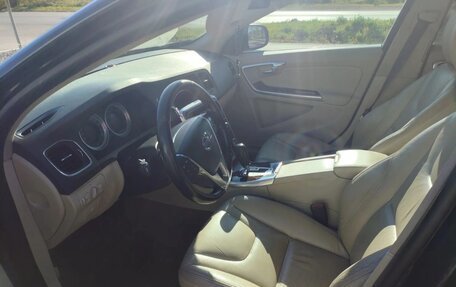 Volvo S60 III, 2012 год, 850 000 рублей, 9 фотография