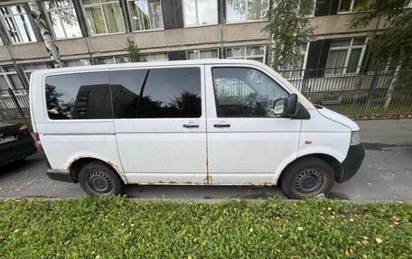 Volkswagen Transporter T5 рестайлинг, 2007 год, 700 000 рублей, 3 фотография
