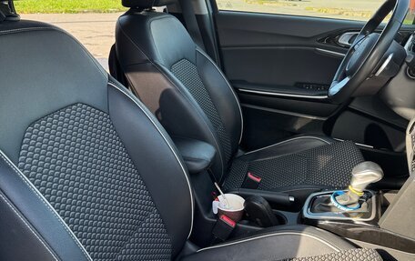 KIA cee'd III, 2021 год, 2 200 000 рублей, 13 фотография