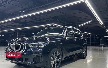 BMW X5, 2022 год, 8 490 000 рублей, 2 фотография